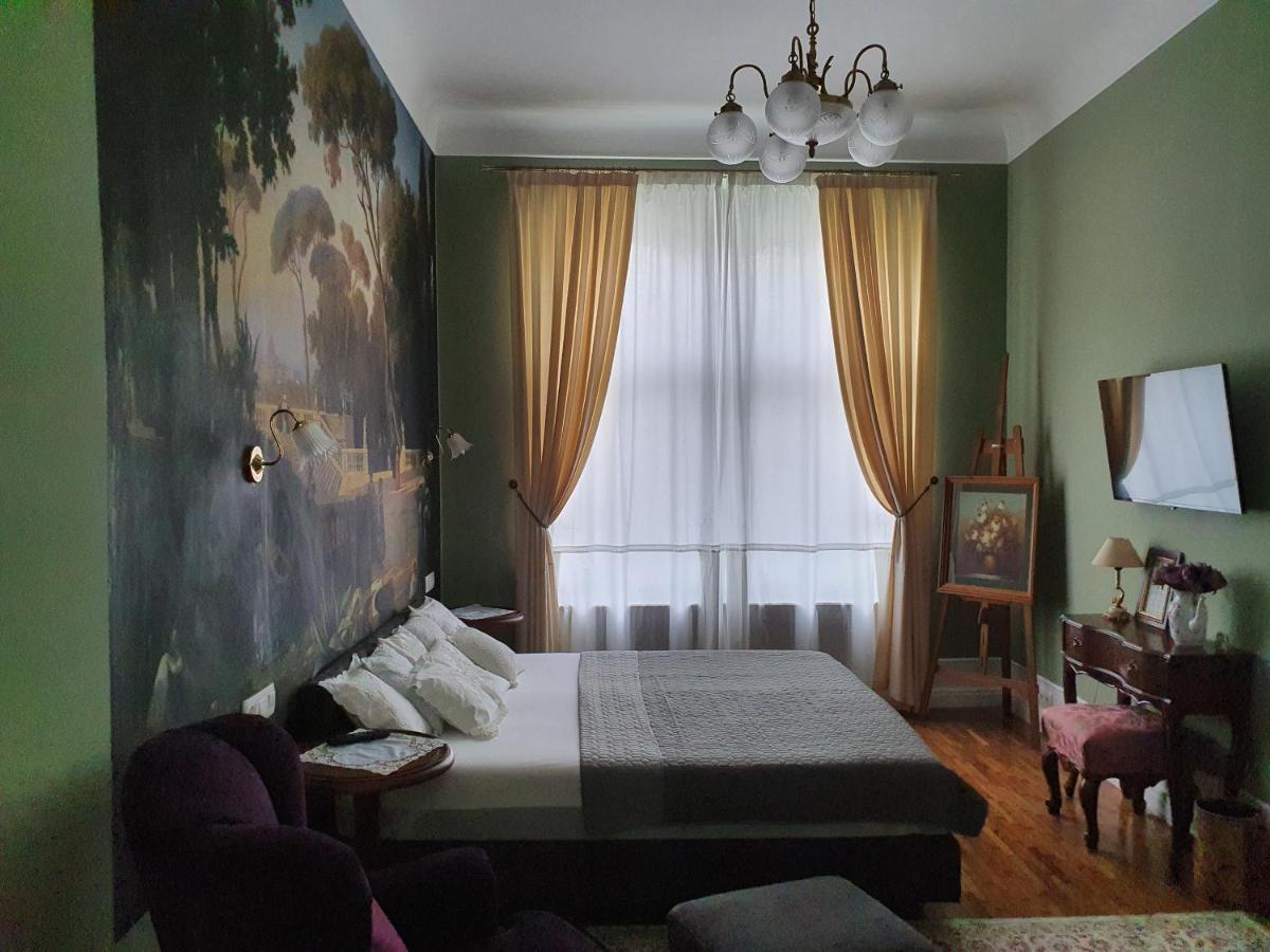 Elisabeth Apartment Орадя Екстер'єр фото